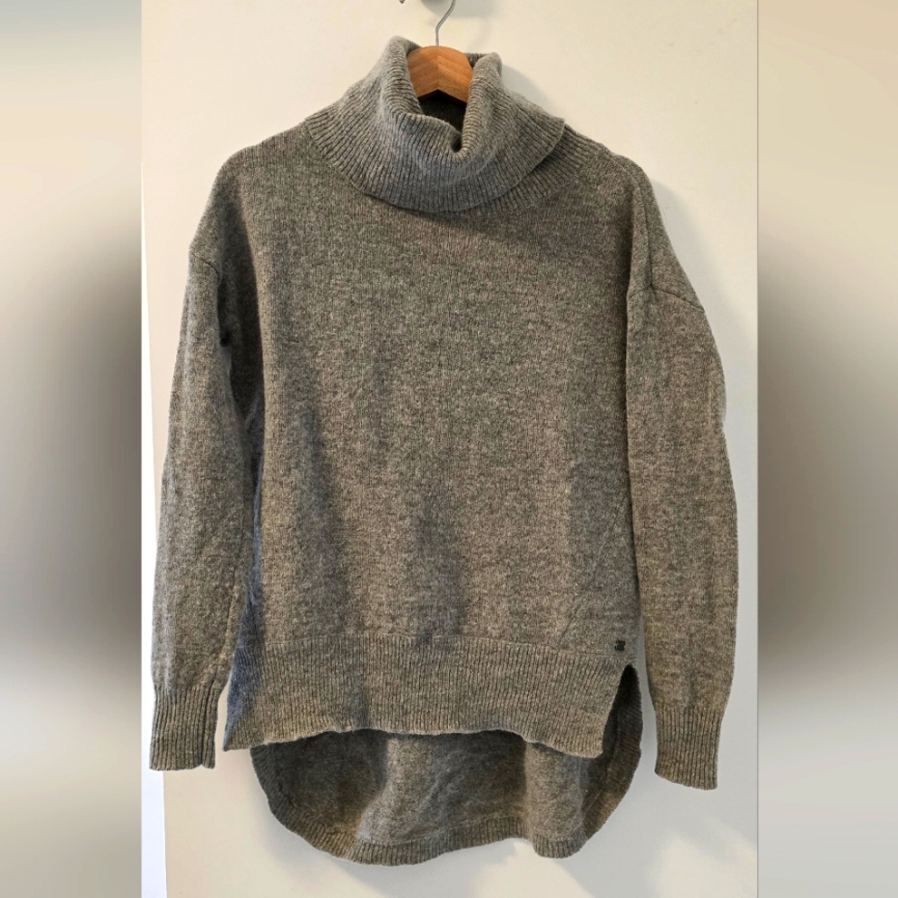 Monk & Lou Wool Turtle Neck Sweater -xxs